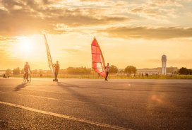 Tempelhoferfeld v Berlinu © visitBerlin Dagmar Schwelle