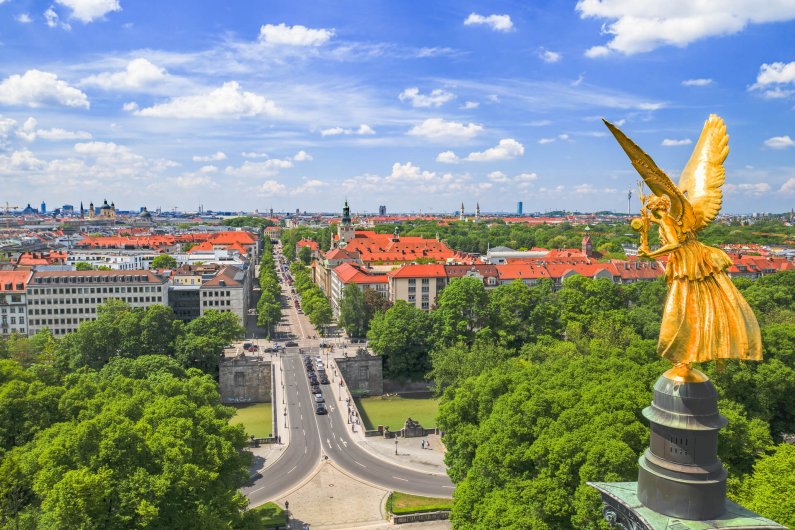 München, Angel miru © Adobe Stock Markus