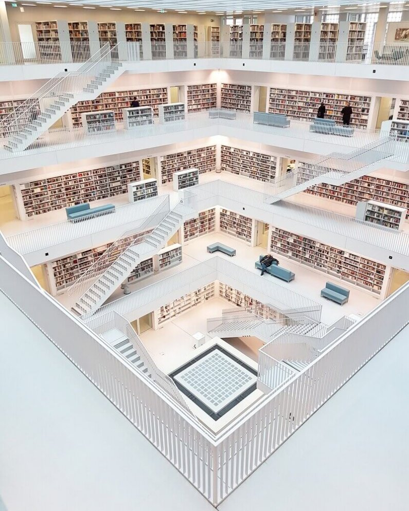 Mestna knjižnica v Stuttgartu Stuttgart-Marketing GmbH (1)