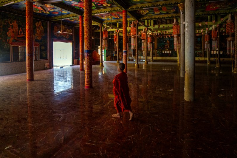 Kampong Phluk15